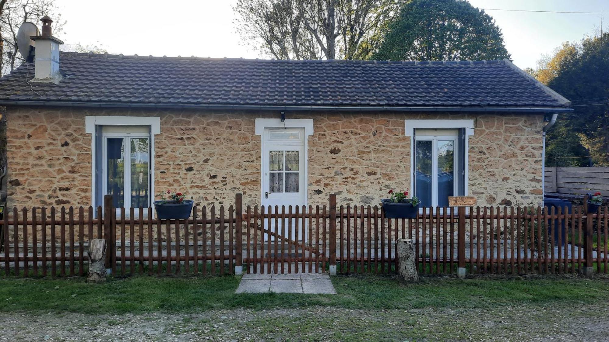 Gite Du Chateau De Chambonnieres Le Plessis-Feu-Aussoux المظهر الخارجي الصورة